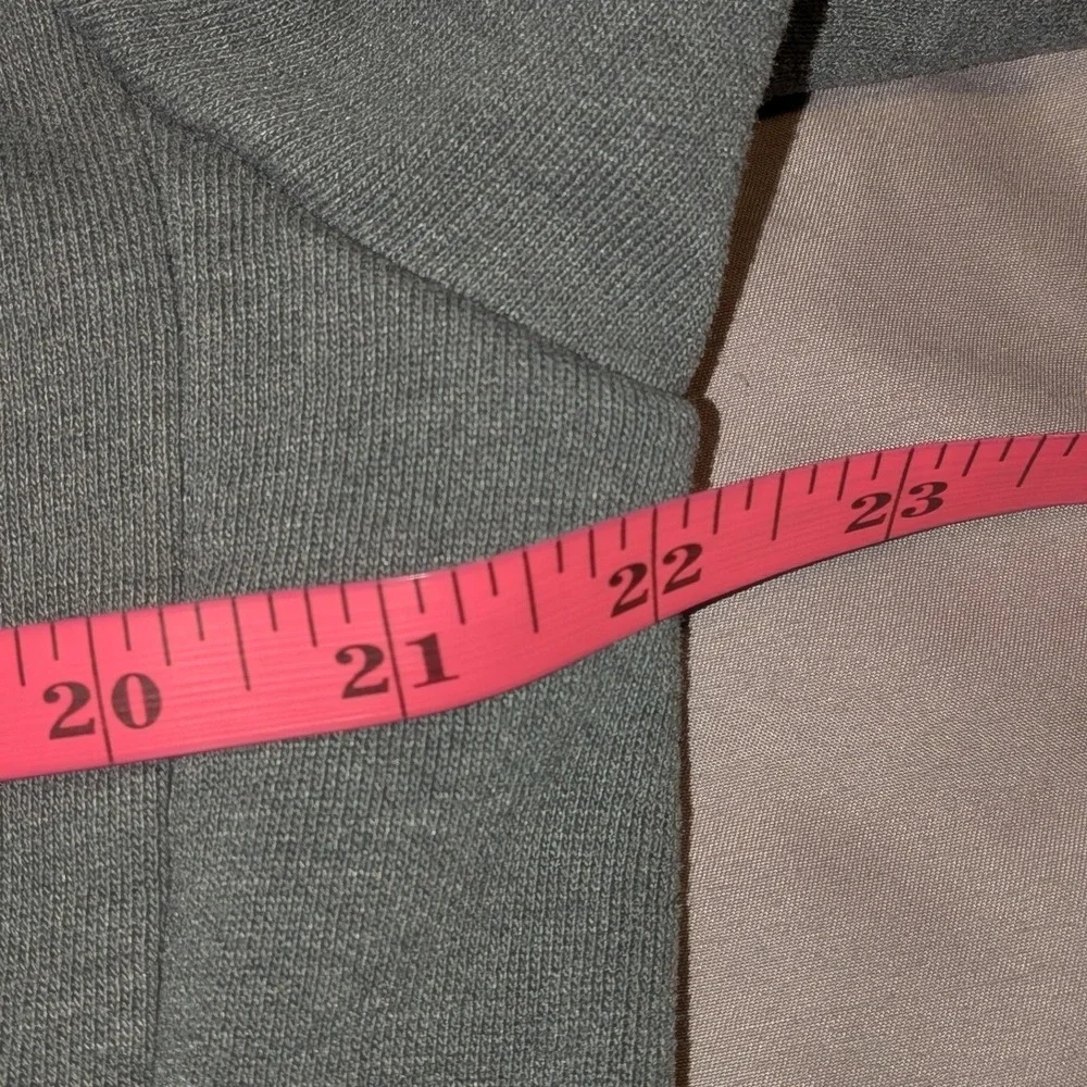 The North Face Mens Gray Graphic Logo Pullover Hoodie Medium Regular Fit